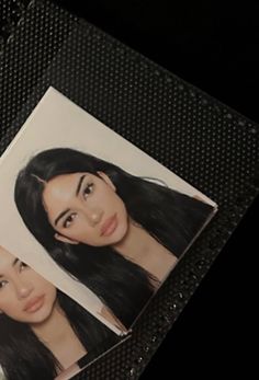 Pass Port Photo Aesthetic, Cute Passport Pictures, License Photo Hairstyles, Passport Picture Hair, Passport Aesthetic Photo, Makeup For Id Photo, Aesthetic Passport Pictures, Drivers Lisence Photos Makeup