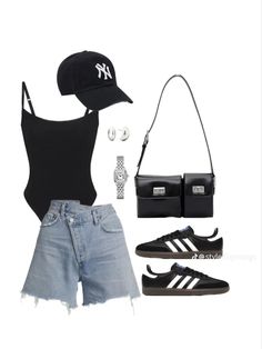 Fashion Vibes, Cami Bodysuit, Top Clothing, Bodysuit Top, Looks Street Style, Adidas Outfit, Summer Fits, Mode Inspo, Fashion Streetwear