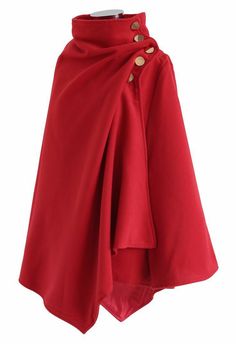 Single Shoulder Cape, Magician Outfit Aesthetic, Red Fantasy Outfit, Types Of Capes, Cape Reference, Dnd Clothes, Half Cape, Dnd Outfits, Cape Clothing