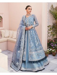 Gulaal Esraa (07)  Eid Luxury Formals 2022 Online Shopping Organza Suits, Floral Frocks, Night Beautiful, Wedding Lehenga Designs, Wedding Party Outfits, Traditional Indian Dress, Style Guru, Bridal Lehengas, Fancy Dresses Long