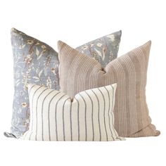 three pillows with the words pillow combination 28 on them, and two different styles of pillows