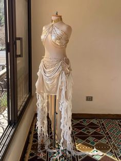 Fairytale Dress, A Wedding Dress, Fantasy Dress, Glam Dresses, Fancy Outfits, Fancy Dresses, Gorgeous Dresses, Pretty Dresses