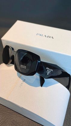 Prada Sunglasses Aesthetic, Prada Shades, Prada Pr 17ws, Glasses Prada, Prada Sunnies, Elegant Sunglasses, Prada Glasses, Designer Shades