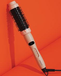 PRICES MAY VARY. 🍑 Thermal Brush for Blowout Look - Our heated round brush is your new go-to hair tool to create an effortless blowout look. This versatile styler is designed to straight & smooth hair, add volume & curl. To be used on 100% DRY HAIR only, not a blow dryer brush meaning completely silent! 🍑 Effortless & Tangle-free Styling - Our thermal brush has a 1.5 inch ceramic round ceramic barrel, which made it ideal for creating blowout look, voluminous waves, big bouncy curls, flippy end Hot Brush Styling, Heated Round Brush, Blowout Look, Curl Styling, Brush For Hair, Big Bouncy Curls, Blow Dryer Brush, Voluminous Waves, Thermal Brush