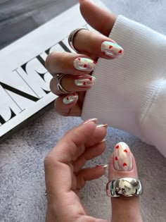 Russian Manicure, Minimal Nails, Nail Art Designs Videos, Cute Gel Nails, Nails Only, Heart Nails, Funky Nails, Chic Nails