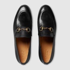 Gucci Women - Gucci Jordaan leather loafer - 404069BLM001000 Gucci Jordaan Loafer, Gucci Jordaan, Gucci Loafers, Black Flats Shoes, Bit Loafers, Loafers Style, Black Loafers, 가을 패션, Shoes Loafers