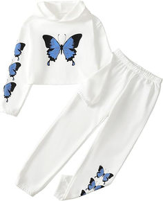 Package: the two pieces tween girls clothing include butterfly print crop top hoodie and sweatpants.These teens girls clothes are perfect outfits for your cute girls in festival and birthday.  Occasions: this cute clothes for girls is ideal for casual outings,fall family photo outfits,picture day outfits,holiday outfit,family gathering, aesthetic clothes for sports activities,fall winter outfits for school,etc.  #GirlsClothingSet #CropTopHoodie #Sweatpants #KidsOutfit #Tracksuit #JoggerSet Family Gathering Aesthetic, Gathering Aesthetic, Picture Day Outfits, Fall Family Photo Outfits, Winter Outfits For School, Girls Crop Tops, Crop Top Hoodie, Family Photo Outfits