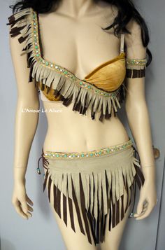 http://lamourleallure.storenvy.com/products/16451256-pocahontas-native-indian-fringe-feather-bra-costume-cosplay-dance-costume-ra Pocahontas Halloween Costume, Bra Halloween Costume, Feather Bra, Fringe Bra, Rave Halloween, Costume Bra, Affordable Outfits, Indian Feathers, Cream Stone