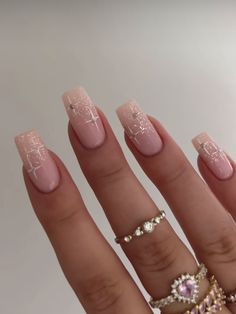 Square Acrylic Wedding Nails, Pedicure For Formal Event, Birthday Nail Set Ideas November, Pink Baby Shower Nail Ideas, Cute Simple Birthday Nails, Basic But Cute Nails, Nail Inspo Sparkly, Square Nails With Glitter, 21 Bday Nails