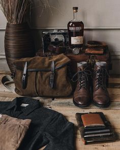 World Aesthetic, Boots Outfit Men, Rugged Men, Its A Mans World, Mens Fashion Rugged, Mens Casual Dress Outfits, Rugged Style, Mens Outfit Inspiration, Mens Lifestyle