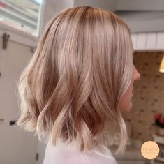 Frisör i Stockholm - Peach Stockholm Cute Bob Haircuts, Balayage Bob, Long Face Hairstyles, Hair Styles 2017, Brown Blonde Hair, Blonde Balayage