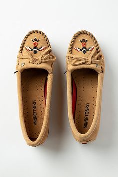 White: Leather upper, insole Taupe, Turquoise: Suede upper, insole Slip-on styling Imported | Thunderbird Animikii Moccasins by Minnetonka in Beige, Women's, Size: 7, Leather/Suede at Anthropologie Casual Closed Toe Moccasins With Ortholite Insole, Casual Flat Moccasins With Removable Insole, Driving Moccasins Womens, Moccasins Women, Minnetonka Moccasins, Retail Concepts, Driving Moccasins, Leather Moccasins, Moccasins