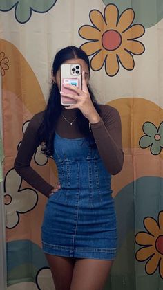 Graduation Party Fits, Fran Fine Inspired Outfits, Short Jean Dress Outfit, How To Style A Jean Dress, Jean Dress Outfit Ideas, Young Miko Concert Outfit, Jean One Piece Outfit, Ways To Style Dresses, Jean Dress Outfit