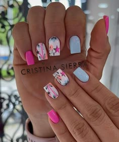 Simple Cat Tattoo, Cat Tattoo Ideas, Blue Glitter Nails, Minimal Nails Art, Rose Nail Art, Sassy Nails, Fancy Nails Designs, Pretty Nail Art Designs