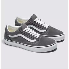 Size 7 Womens Gray And White Brand New With Box Beautiful Classic Style Just Didn't End Up Wearing Since I Mostly Wear Sandals Great Shoe! Gray Vans, Tenis Vans, Shoes Vans, White Brand, Vans Old Skool, Womens Vans, Old Skool, Vans Shoes, Womens Shoes Sneakers