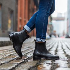 Women's Black Duchess Chelsea Boot - Thursday Boot Company Chelsea Boots Outfit, Thursday Boots, Everyday Boots, Womens Black Booties, Looks Pinterest, Black Chelsea Boots, Leather Chelsea Boots, Boots Fall, Boots Outfit