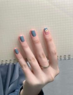 Simple Anime Nail Ideas, Minimal Nail Art Simple, Simple Korean Nails, Simple Nails Aesthetic, Korean Nail Art Simple, Designs For Short Nails, Minimal Nails Art, Natural Nail Designs