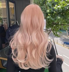 Salmon Hair, Blonde Hair Korean, Peach Hair Colors, Light Strawberry Blonde, Strawberry Blonde Hair Color, Strawberry Hair, Peach Hair