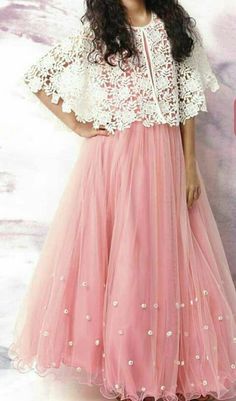 I really like... This.... It's soooooooooooo preety... Long Gown Dress, Long Dress Design, Girls Frock Design, Indian Gowns Dresses, Kids Designer Dresses, Long Frocks, Indian Gowns