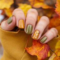 Fall Nail Tips, Simple Fall Nail Designs, Simple Fall Nail, Yellow And Olive Green, Yellow Nails