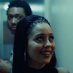 Euphoria Screencaps, Maddie Perez Hair, Mady Perez, Maddy Euphoria, Euphoria Maddy, Bold Makeup Looks, Bold Makeup