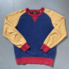 ad eBay - Find many great new & used options and get the best deals for Vintage Levis Sportswear LVC Double V Sweatshirt 1950s-1960s Style Colorblock S at the best online prices at eBay! Free shipping for many products! Vintage Crew Neck Sweatshirt, Vintage Activewear, 80s Vintage, 80s Athletic Fashion, Long Sleeve Fleece Vintage Sweatshirt, Vintage Multicolor Cotton Sweatshirt, Vintage Long Sleeve College T-shirt, Yellow Vintage Long Sleeve Sweatshirt, Vintage Long Sleeve Sports T-shirt