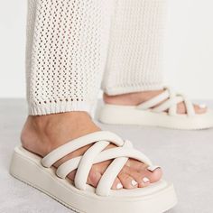 Strappy Design Slip-On Style Open Toe Molded Footbed Flatform Sole Cute, On-Trend Sandals In A Neutral Off-White Color. Brand New, Never Worn, Nwt. Grey Flats, Trending Sandals, Beach Shoes, Sunglasses Shop, South Beach, Summer Essentials, Body Fit, Summer Style, Women's Shoes Sandals