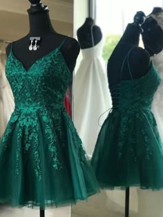 V Neck Emerald Green Lace Appliques Short Prom Dresses, Emerald Green Lace Homecoming Dresses, Emerald Green Formal Graduation Evening Dresses Emerald Green Homecoming Dresses, Emerald Green Quinceanera, Green Quinceanera Theme, Emerald Green Quince, Neon Prom Dress, Green Quinceanera, Quinceanera Theme, Green Quince, Dresses Hoco