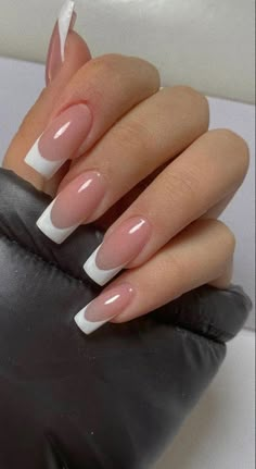 Pink Tip Nails, Nagellack Trends, French Manicure Nails, French Tip Acrylic Nails, French Acrylic Nails, Tip Nails, Nails French, Acrylic Nails Coffin Short