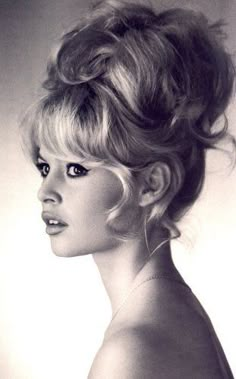 Wedding Upstyles, Brigitte Bardot Hair, Bardot Hair, Retro Curls, Vintage Updo, Bride Updo, Vintage Makeup