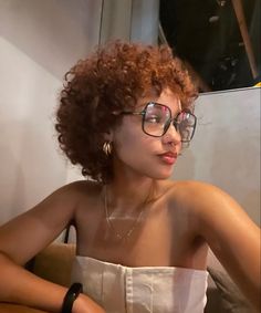 Short Natural Curly Hair, Short Curly Haircuts, Haircuts For Curly Hair, Hairdos For Curly Hair, Short Natural Hair Styles, Curly Hair Cuts, Short Curly Hair, Curly Hair Styles Naturally