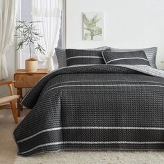 PRICES MAY VARY. 💎 3 PIECE KING QUILT SET - Includes 1 reversible quilt (104" x 90") and 2 shams (20" x 36"), No Pillow Insert Includes. Ultra soft microfiber, quilted with high quality 220 GSM fiber. Elegant white striped and dark gray (look like black), contrast color design, modern and simply look, refresh your room well. Perfect use in your living room, guest room and vacation room. 💎 Cozy & DURABLE USE - Perfect quilt for warmer weather, you can use it with a top sheet or thin blanket in Men’s Bedding, Black Contrast Color, Black Bedspread, Quilts Easy, Weighted Comforter, Grey Boho, Black Comforter, Block Quilts, Big Block Quilts