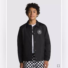 Boys Vans Windbreaker. Size Large. Nwt Vans Jacket, Boys Vans, Coaches Jacket, Sports Jackets, Vans Store, Vans Kids, Retro Sports, Black Vans, Vans Black