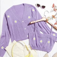 Never Worn. Knit Crop Top And Sweater Set With Embroidered Daisies On It. Purple Size Medium Knitwear Trends, Cutout Sweater, Sweater Vests, Cardigan Outfits, Crop Top Outfits, Knit Crop Top, Fashion Fits, Sweater Set, Dress Pattern