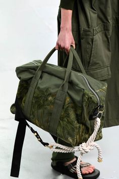 Sacai Menswear, Leather Trunk, Men Fashion Show, Mens Designer Fashion, Basket Bag, Big Bags, Work Bags, Mens Accessories Fashion