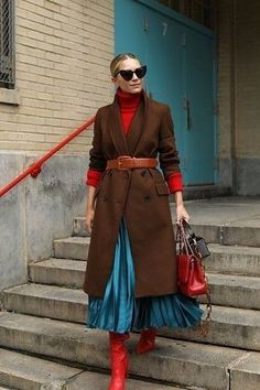 Fall Color Combinations, Accordion Skirt, Mode Prints, Atlantic Pacific, Slouchy Boots, Lil Pump, Skirt Maxi, Red Boots