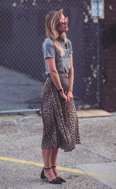 Rok Midi, Fashion Skirts, Leopard Print Skirt, Leopard Skirt, Animal Print Skirt, Printed Midi Skirt, Inspired Outfits, Print Skirt