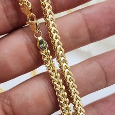 Stunning 14k Yellow Gold 4mm Square Franco Chain. Perfect For Everyday And Every Occasion. Everlasting, Shiny And Elegant. 14k Gold Will Not Tarnish Or Rust. This Unique Chain Will Stand Out From Any Other Chain. Materials: 14k Hollow Yellow Gold Length: 24 Inches Thickness: 4mm Weight: 20 Grams 14k Gold Stamped Fast Shipping With Ups Follow Us For More Fine 14k Gold Jewelry New Additions Every Week Men’s Jewlery Gold, Wolf Pendant Necklace, Art Deco Sapphire Ring, Playstation Controller, Cuban Link Chain Necklaces, Yellow Gold Wedding Band, Spike Earrings, Unisex Necklace, Luxury Rings