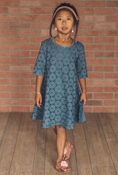 Free Dress Sewing Pattern, Girly Patterns, Free Dress Pattern, Kid Dresses, Wrap Skirt Pattern, Diy Sy, Childrens Shop