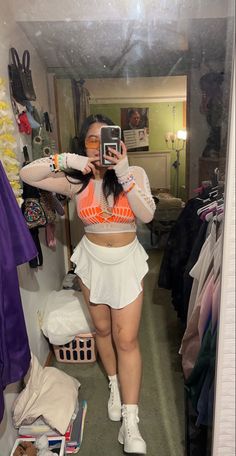 Tennis Skirt Rave Outfit, Rave Party Theme Outfit, Orange Rave Outfit, Parklife Outfit, Simple Rave Outfits, Look Rave, White Rave Outfits, Blossom Costumes