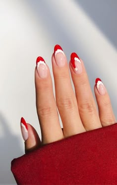 Simple Christmas Inspired Nails, Nails In November, Christmas Nails Manicure, Christmas Nail Art Designs Easy Diy Ideas, Santa Hat Nails Almond, Minimalist Christmas Nail Design, Simple Red Nail Designs Classy, Santa Hat French Tip Nails, Christmas Hat Nails