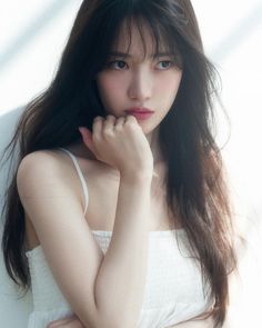 Korea Actress, Withered Flower, Drama List, Korean Drama List, Bts Pics, Ulzzang Fashion, Asian Hair, Asian Makeup, Korean Hairstyle