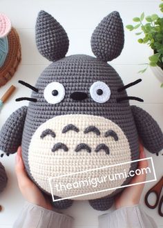 Totoro Crochet Pattern Free, Studio Ghibli Crochet Pattern Free, Pokemon Amigurumi Free Pattern, Totoro Crochet Pattern, Crochet Bag Diy, Black Crochet Bag, Totoro Crochet, Free Crochet Bag Patterns