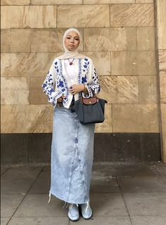 Skirt Syles, Modest Tropical Outfits, Stylish Plus Size Clothing, Hijabi Fits, Modest Fashion Hijab