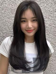 Hush Haircut, Hush Cut, Korean Haircut, Dream Goals, Hair Style Korea, Haircut Style, Straight Hair Cuts