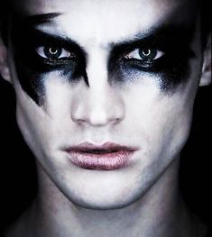 Gothic Make Up, Extreme Make-up, Halloween Hombre, Punk Mode, Fantasy Make-up, Avant Garde Makeup, Smink Inspiration, Male Makeup, Black Makeup