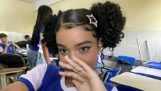 Y2k Hairstyles Curly Hair, Girl With Curly Hair, Japanese Hairstyles, Y2k Hairstyles