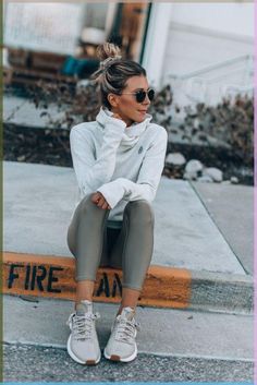 Gym Clothes Inspiration, Gym Wear Outfits, Chic Sportswear Outfit, How To Style Gym Clothes, Active Ware Outfits, Women's Athleisure Outfits, Athletic Cute Outfits Summer, Cute Workout Clothes For Women, Athletic Event Outfit