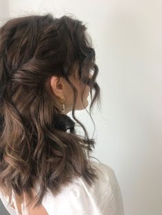 Short Hairstyle Bridesmaid Shorter Hair, Brown Wavy Hair Half Up Half Down, Loose Curls Medium Length Hair Prom, Wedding Hairstyle Shoulder Length, Homecoming Hairstyles For Short Length, Short Hairstyle Women Curled, Engagement Photo Hairstyles Medium, Long Bob Wavy Hair Natural, Wedding Hair Curly