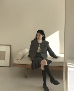 Ig: archive.jtou Simple Style Outfits, Formal Casual, Elegant Fashion, Winter Collection, Makeup Inspiration, Winter Outfits, Winter Fashion, Outfit Inspirations